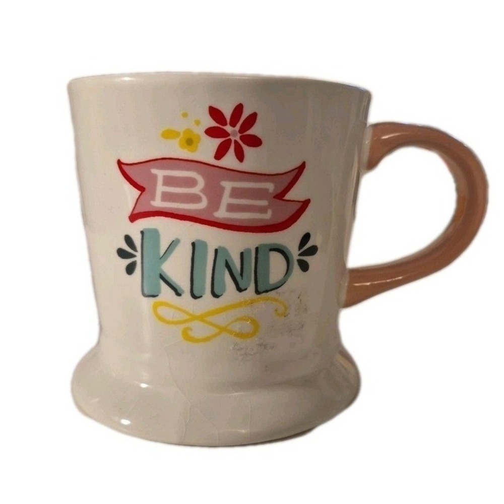 Clay Art Coffee Mug BE KIND‎